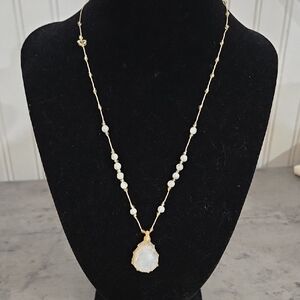 Elegant White Necklace
